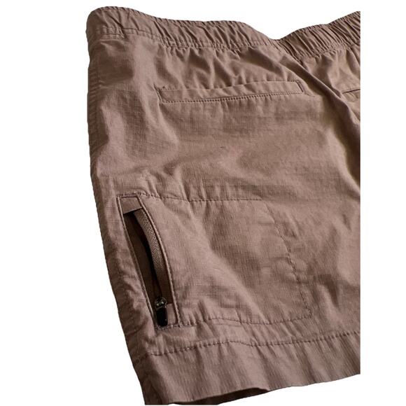 Vuori Ripstop Shorts Womens Medium Mauve Organic Cotton Pockets Outdoors Hiking - Picture 9 of 11